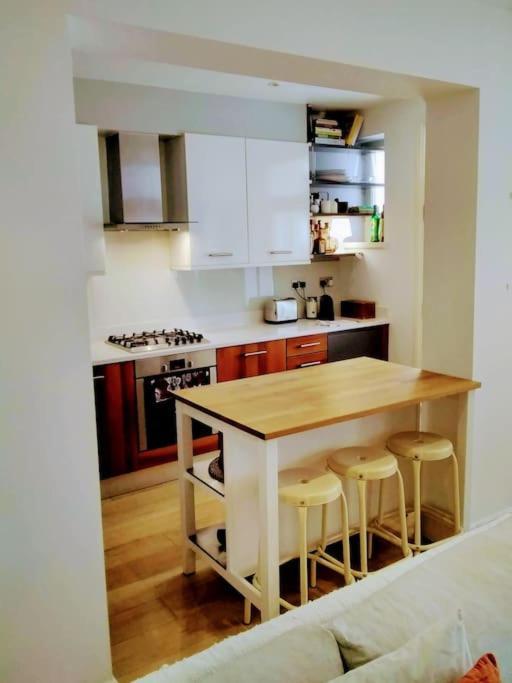 Superior 5* Kensington, London Flat + Free Wi-Fi Apartamento Exterior foto